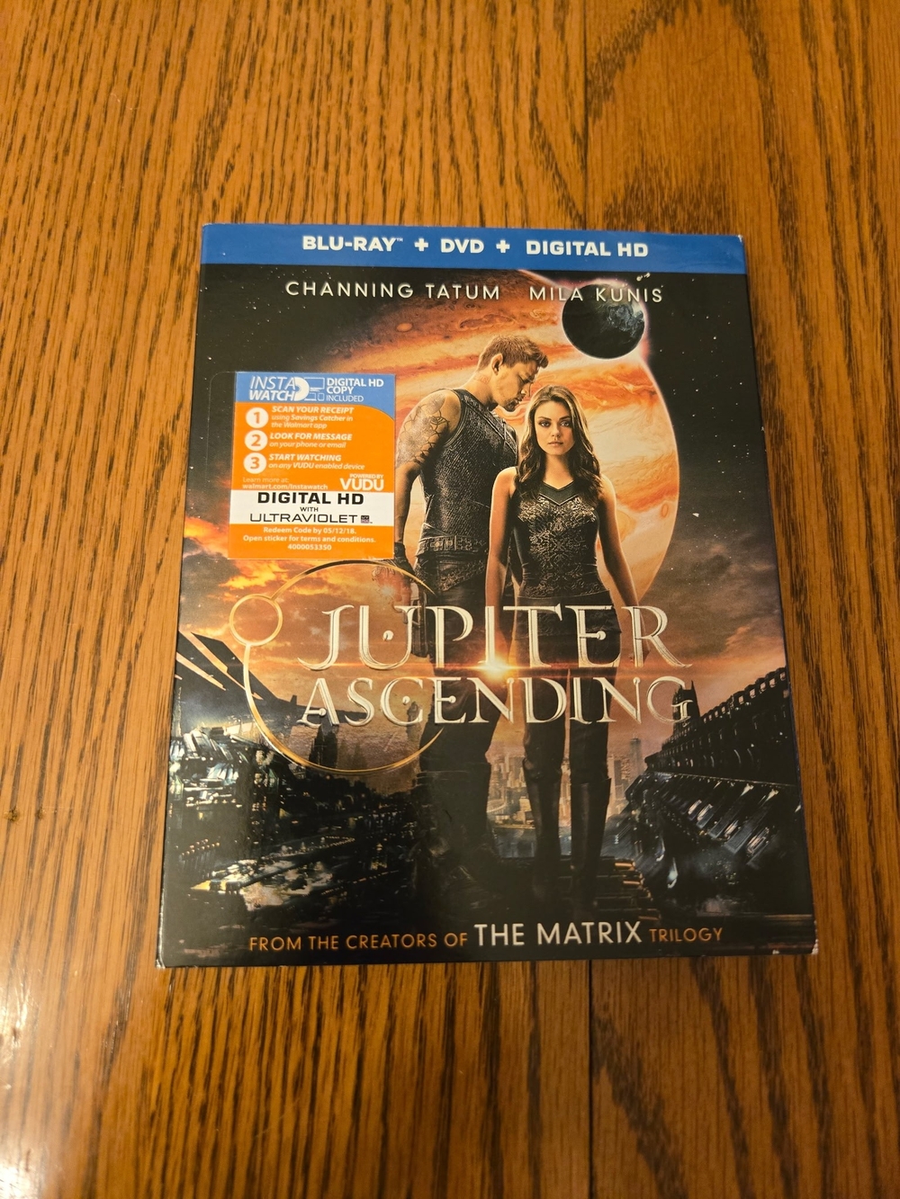 Jupiter Ascending (Blu-ray + DVD) - Black/Orange  No Digital